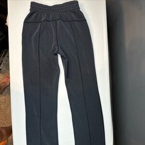 Lululemon Softstream High-Rise Pant Charcoal Grey RN 106259 30”inseam 40” Length